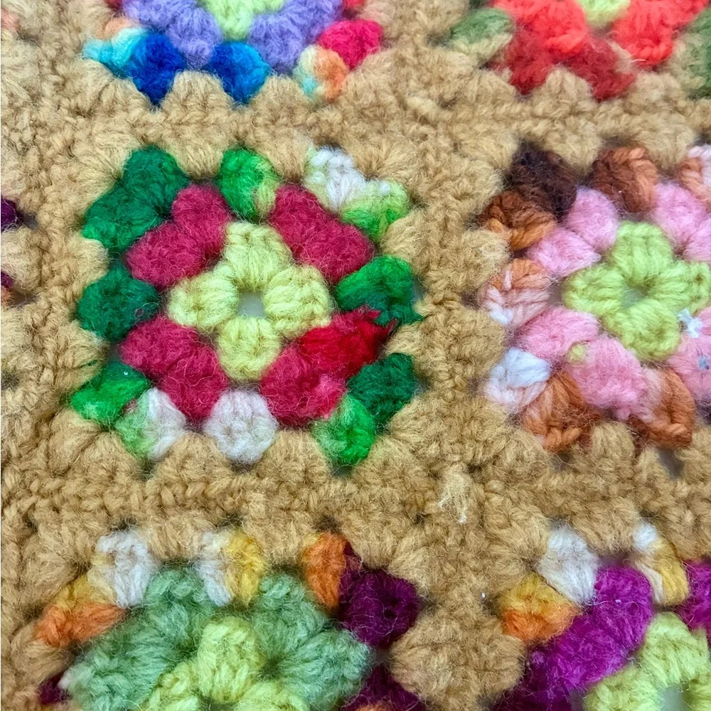 Retro Vintage Crochet Granny Square Placemat 21 inches X 13.5 inches
